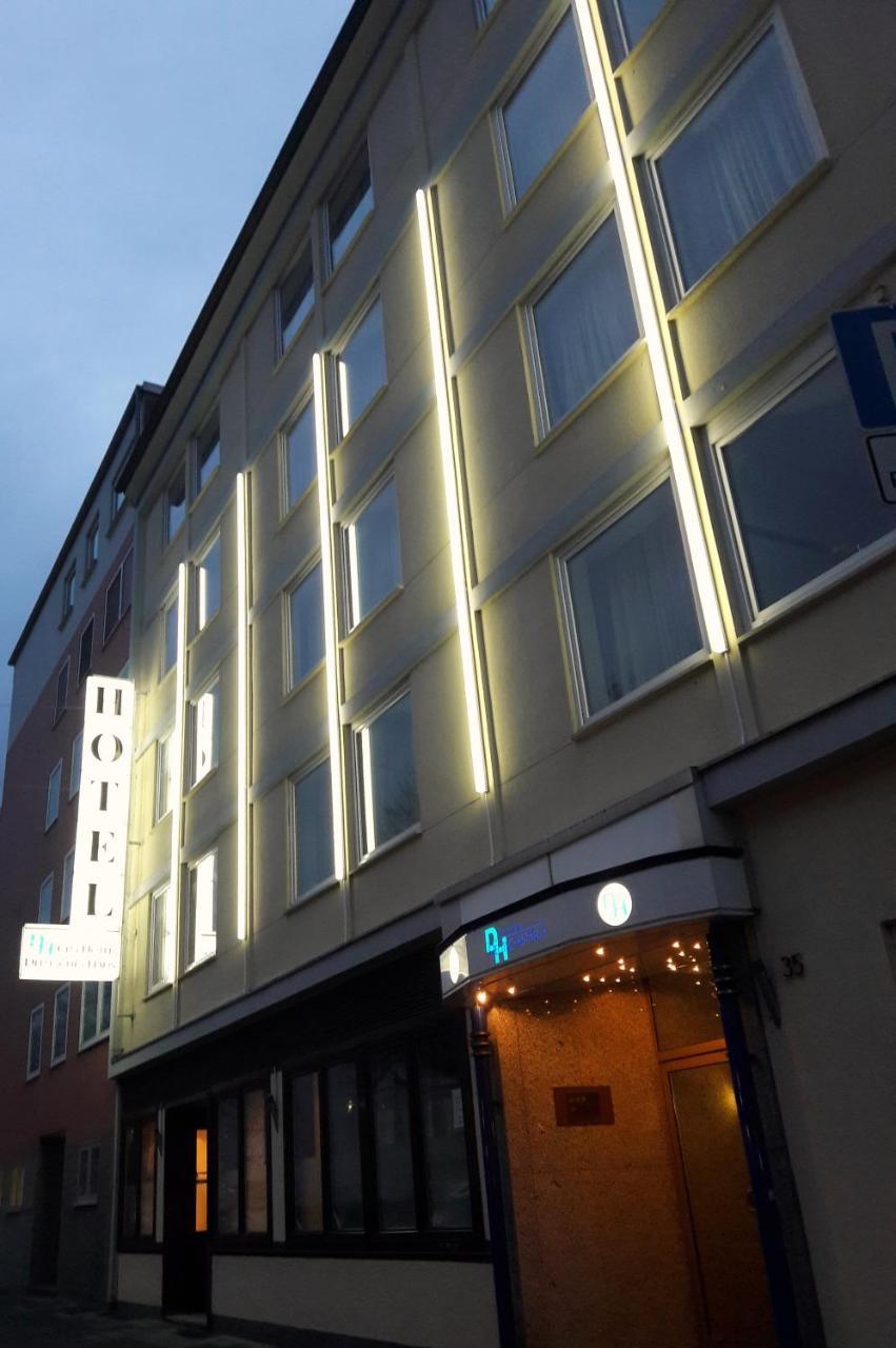 City Hotel By Celina Hagen  Exterior photo